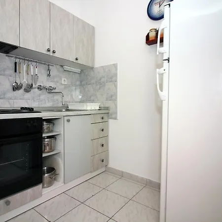Apartments By The Sea Tisno, Murter - 5136 Apartment Tisno