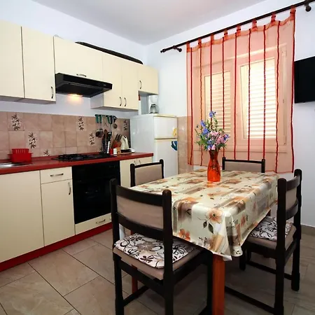 By The Sea Tisno, Murter - 5136 Apartamento *