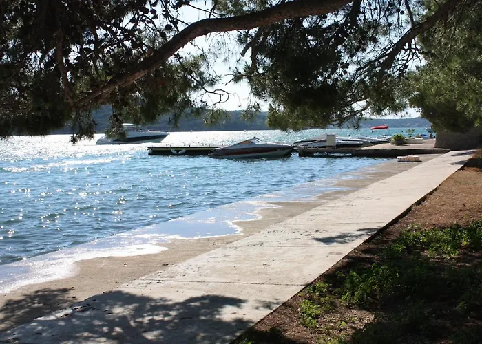 Apartman Apartments By The Sea Tisno, Murter - 5136